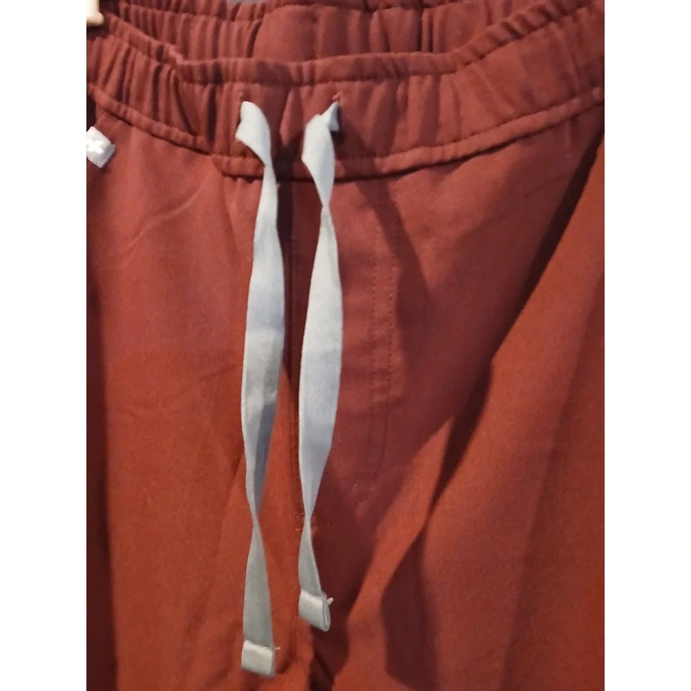 FIGS Men's Scrub Pants Burgundy Red Jogger Style Athletic Fit Size Small Tall